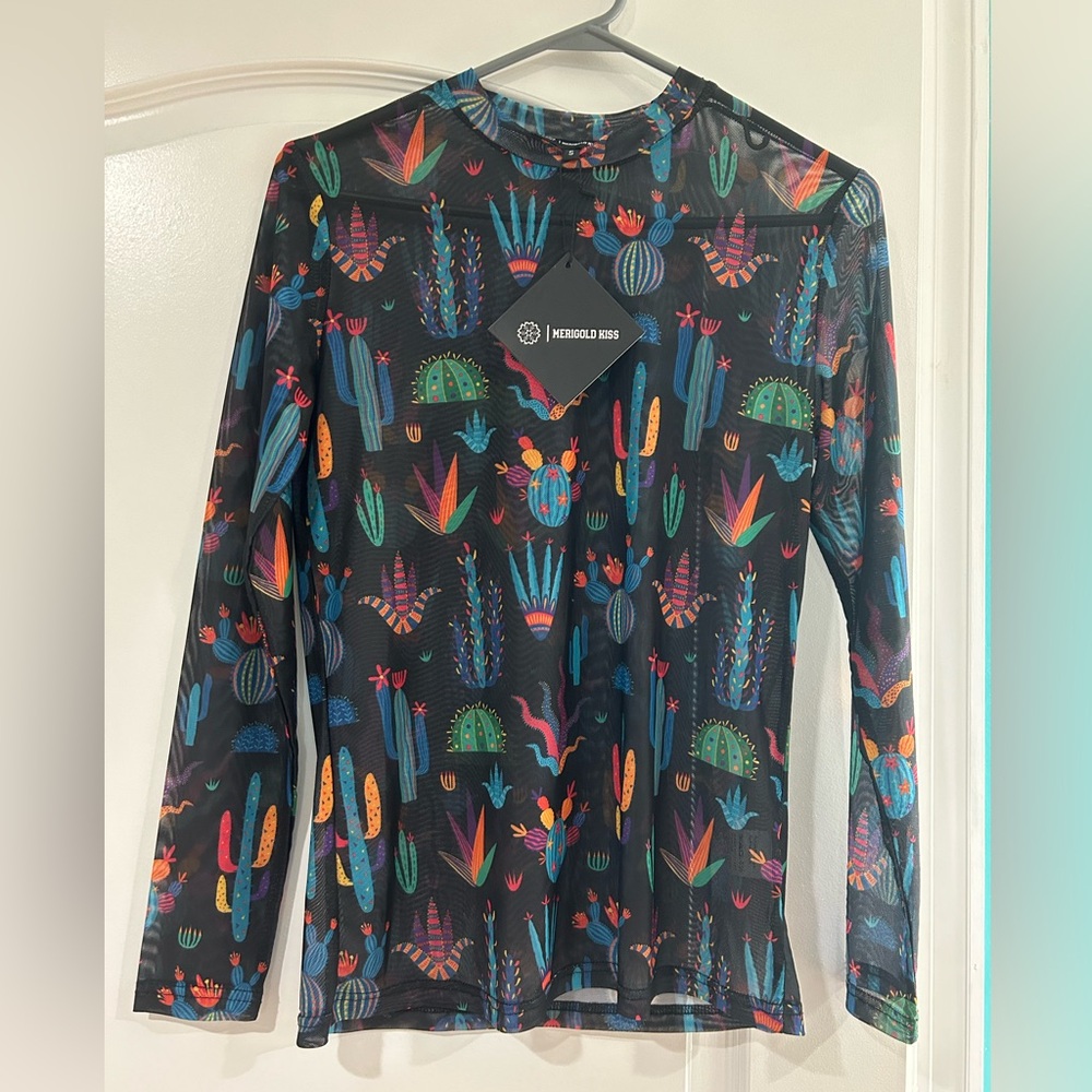Merigold kiss long sleeve top